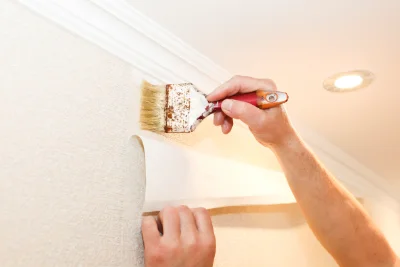 Pose de papier peint à la Marolle-en-Sologne — revêtements muraux et toiles de verre